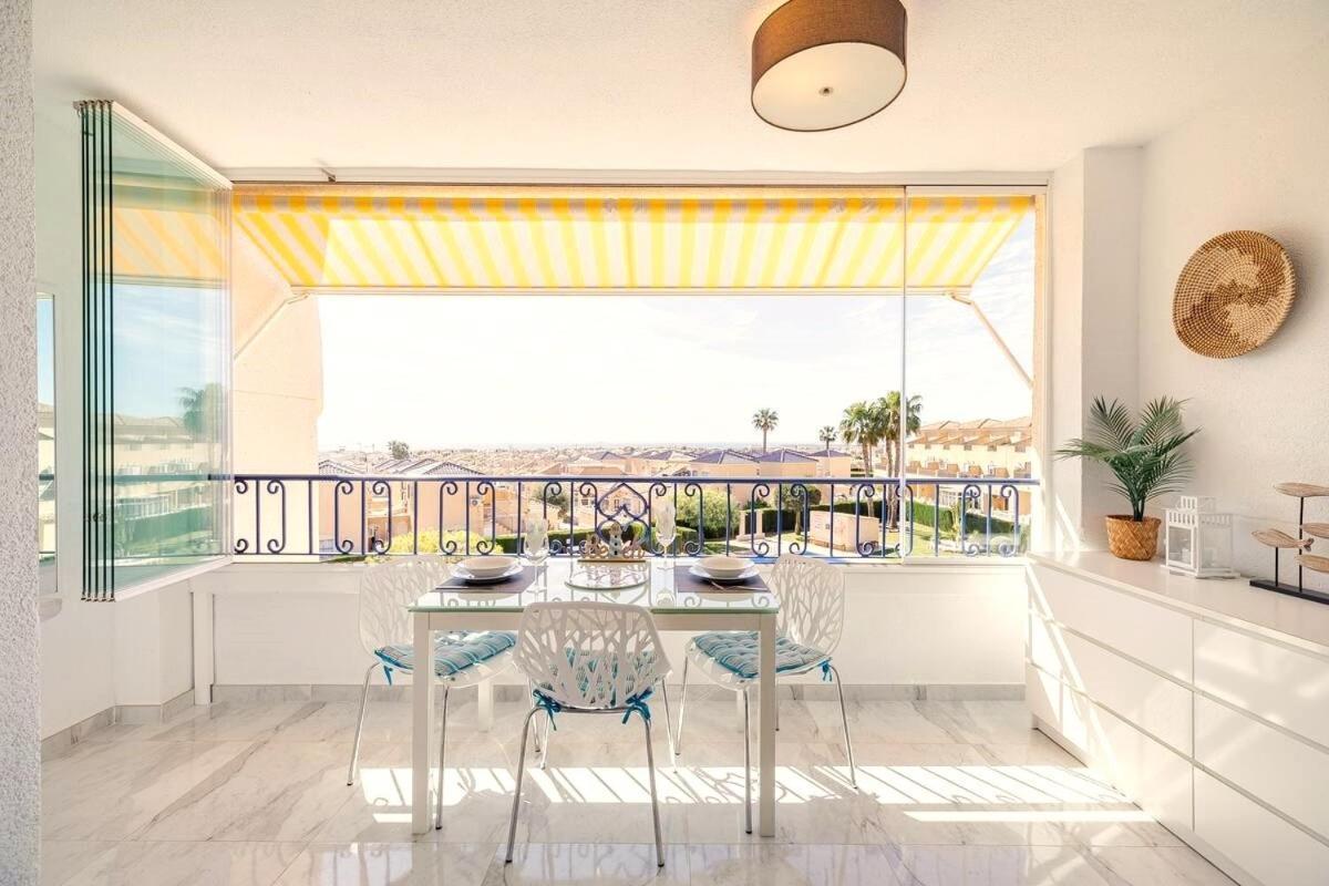 Penthouse Bellavista With Sea Views Lägenhet Torrevieja Exteriör bild